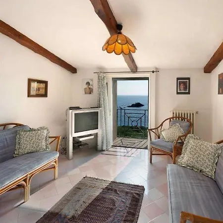Villa Sleeps 12 Pool Wifi Maratea