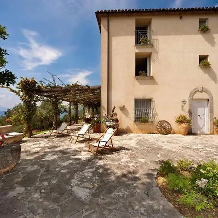 Sleeps 12 Pool Wifi Maratea
