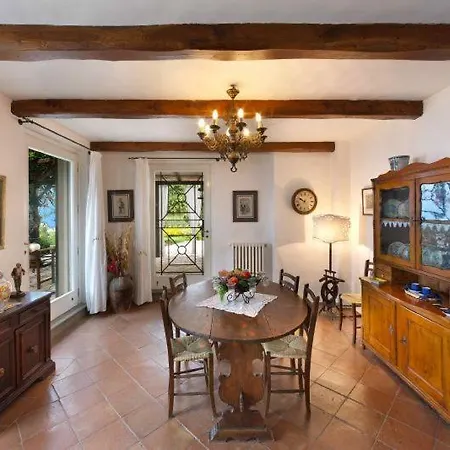 Sleeps 12 Pool Wifi *